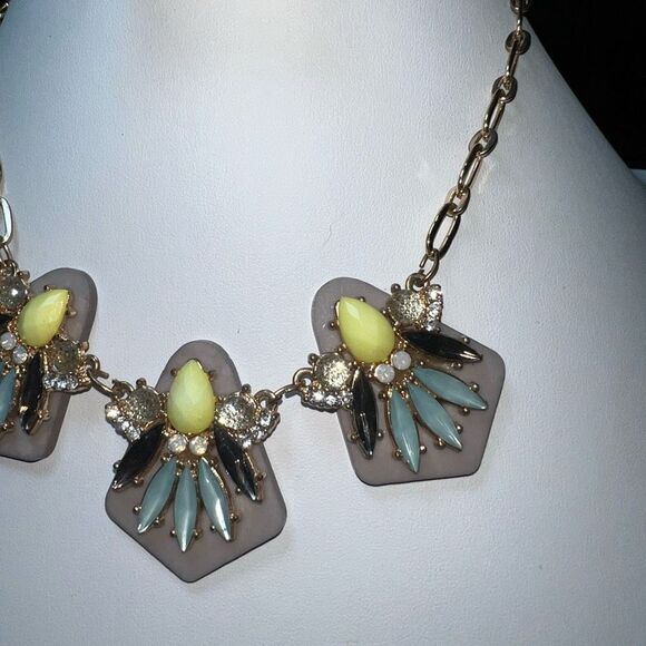 Gold Tone Paper Clip Chain Art‎ Deco Style Statement Bib Necklace - Picture 3 of 7